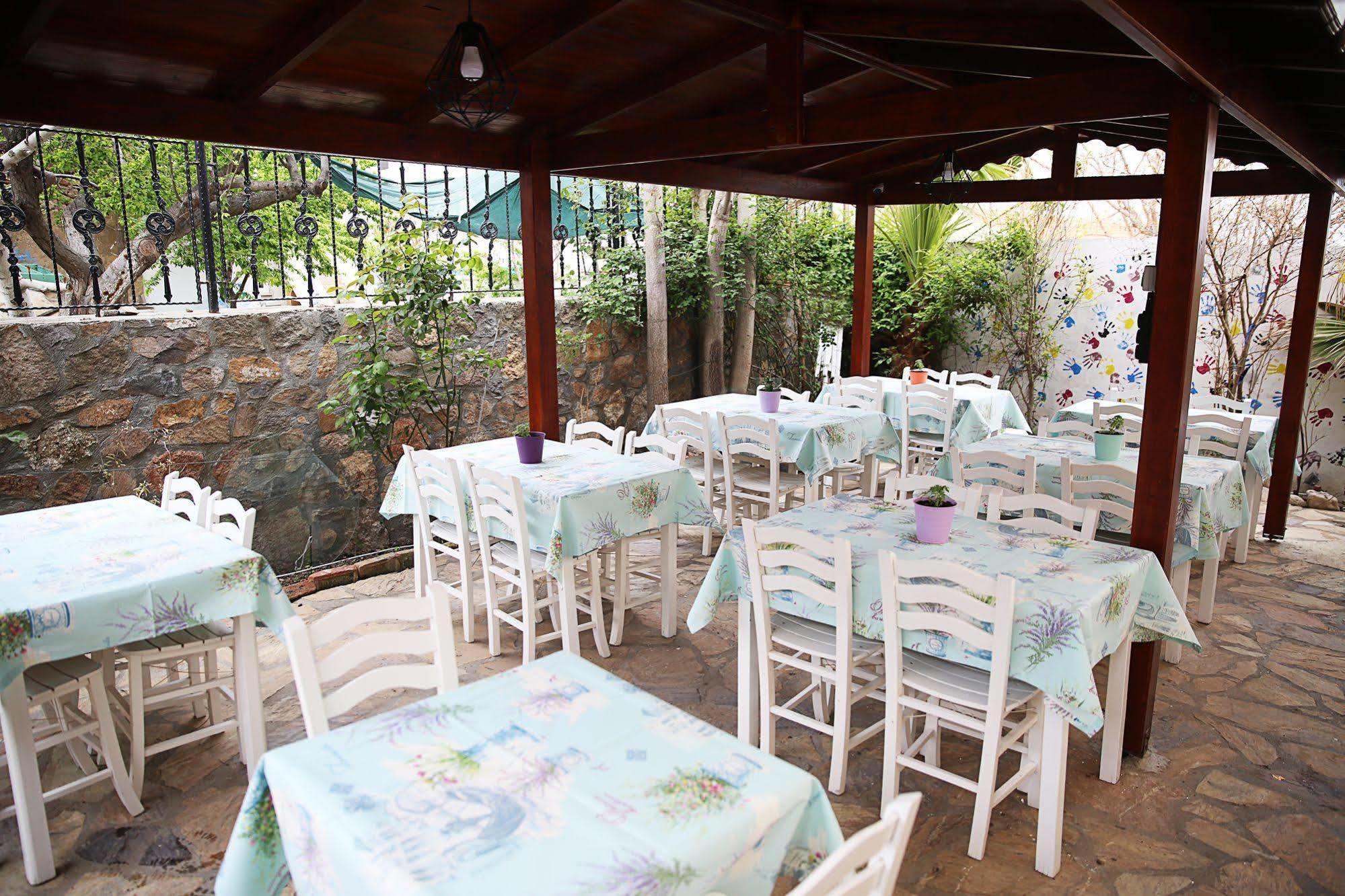 Ebruli Hotel Bozcaada Exterior photo